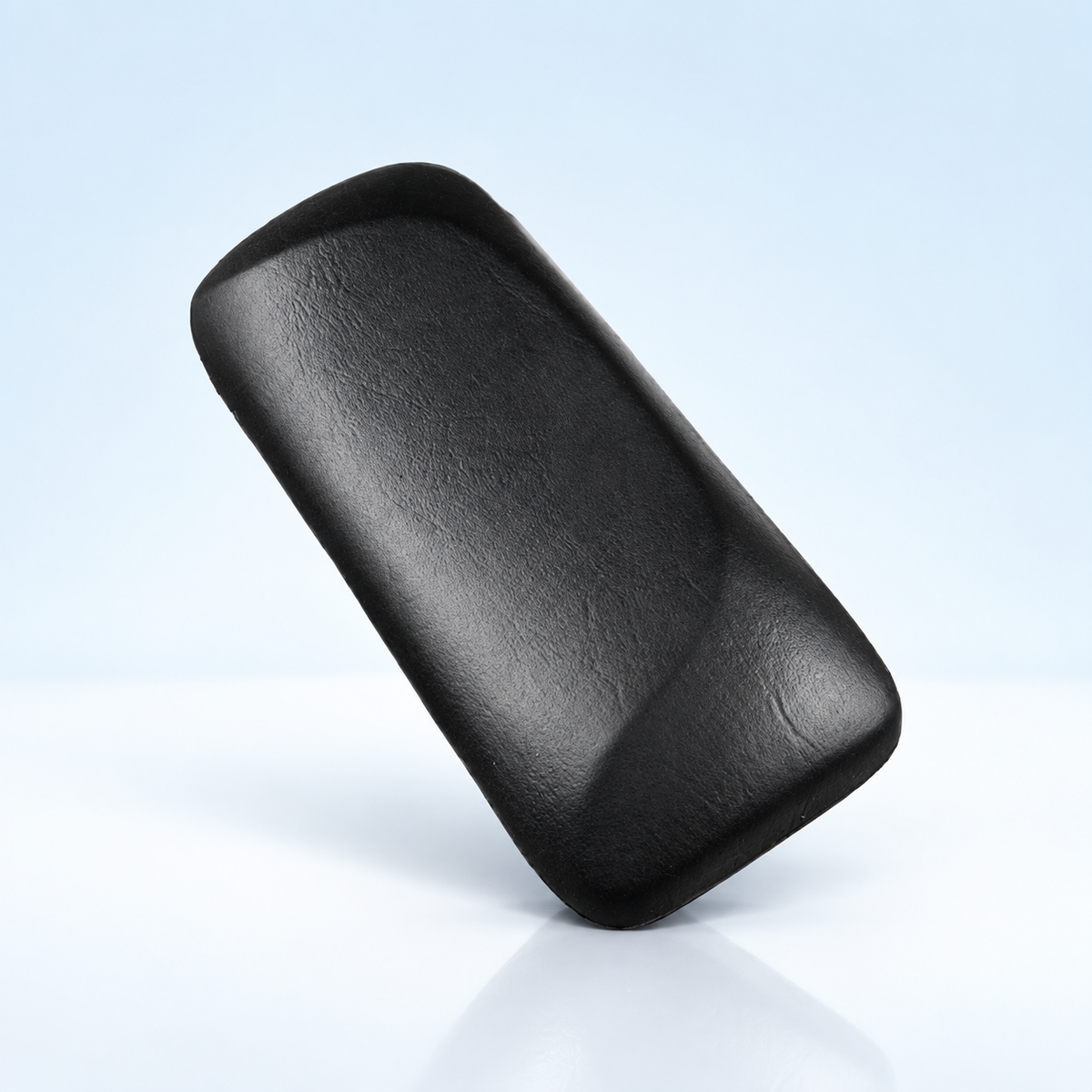 Bullfrog Small Flat Headrest, side view